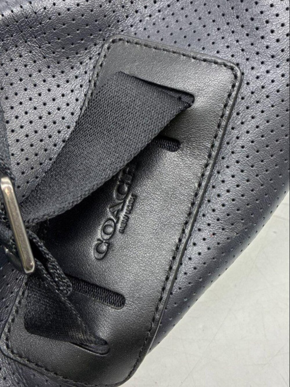 New Coach Perforated Leather Explorer Duffel Bag F56875 - Picture 13 of 14